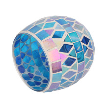 Romantischer Teelichthalter aus Mosaikglas in Lila und Blau