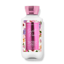 Lotion pour le corps Sweet Pea de Bath & Body Works, collection Signature, 237 ml
