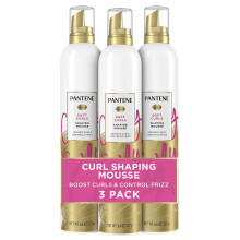 Pantene Curl Mousse för lockigt hår – motverkar frissighet, mjuka, följsamma lockar, fuktresistent, 195 ml per burk (3-pack)