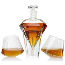 The Wine Savant Diamond whiskys pohr l 2 gymntpohrral, dekanterkszlettel, gymnt borospohr tarttalppal, 2 gymntpohrral Liquor Scotch Rum B
