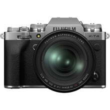 Fujifilm X-T4 spiegelloze camera met 16-80 mm lens - zilver