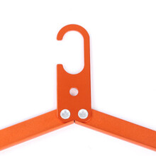 Faltbarer Reise-Kleiderbügel aus Aluminiumlegierung - Orange