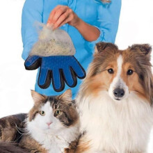 Guanto da toelettatura per massaggio e spazzolatura di cani e gatti - PROMO