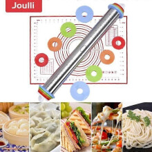 Rouleau à pâtisserie réglable en acier inoxydable JOULLI avec 4 anneaux d'épaisseur réglables