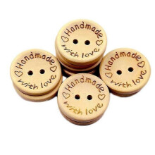 XM4154-100 boutons en bois de 15 mm à deux trous fabriqués avec des boutons d'amour pour les projets