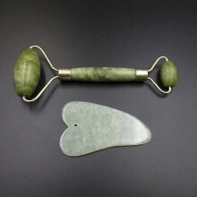 Jade Roller och Gua Sha Set Jade Roller Skin Roller Massager bantningsverktyg för ditt ansikte