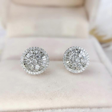 18k White Gold Fashion Round Stud Earrings Square Set Stud Earrings Cluster Set Diamond Stud Earrings