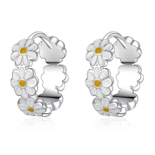 Sterling silver daisy earrings simple and elegant women's earrings
