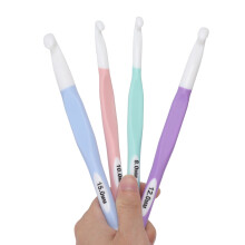 Transparentes 4-teiliges Häkelnadel-Set 8,0–15,0 mm