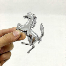 (Vänster) För Ferrari Metall Krom Silver Gyllene Rinnande Häst Bakre Bagageskärm Emblem Badge Klisterm