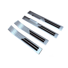 Auto Threshold Protection for Suzuki Fronx 2025 bildörr Sill Scuff Plate Pedal Trim -tillbehör Styling Externa klistermärken