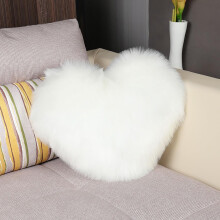 Love Pillow Heart-Shaped Plush Cushion, Pink Imitation Wool, 11.81x15.74 Inch Bedside or Sofa Decorative Pillow