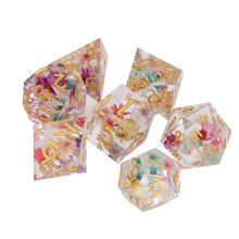 7 Stück Resin Rollenspiel-Würfel Set für Damen und Herren Tragbar Exquisites Polyederschicksalsspielzeug für Fest, Party, Bar Mehrfarben