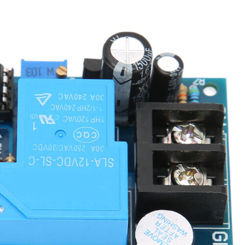 Universal 12V 30A Battery Overdischarge Controller with Alert 7x5cm 2