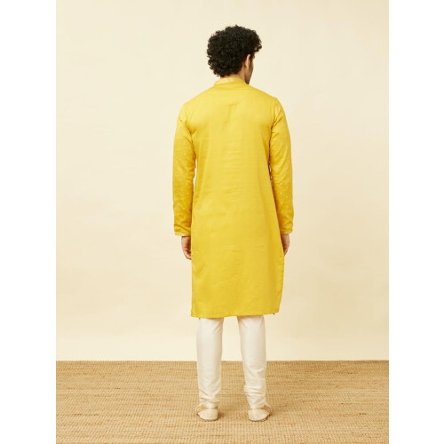 Manyavar heren mosterd katoen Kurta pyjamaset 1