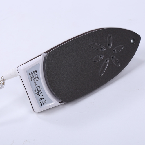 Portable Mini Steam Iron Handheld Iron Non-Stick Soleplate EU Plug 2