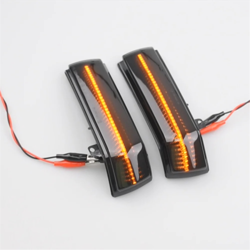 Piscas de espelho retrovisor lateral de LED dinâmico para 2