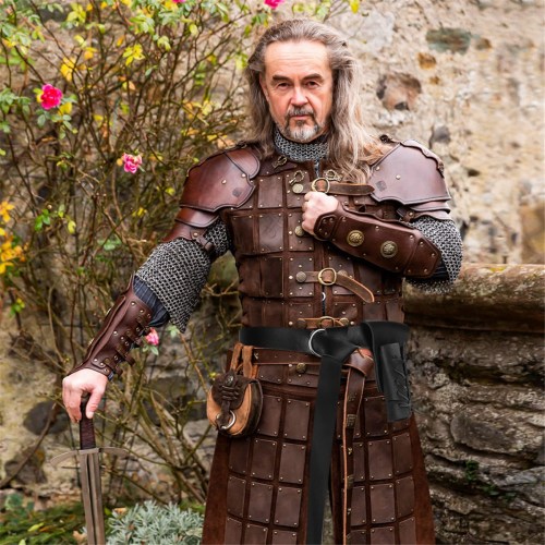 Cinto com armação de couro de sapo e espada medieval 2