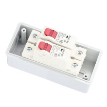 Verteilerdose IP65 Wasserdicht 2-Wege-flammhemmende MCB C-Typ Verteilerkasten für den Außenbereich 6A 32A