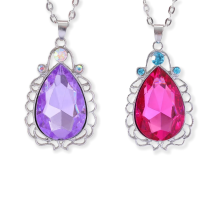 Lot de 2 colliers amulettes Sofia et Elena, princesse jumelle, en forme de larme, bijoux magiques, cadeau pour filles