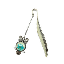 (4) Luminous Feather Bookmarks Retro Temperament Glow Metal Bookmark Fluorescent Owl Gift Cute Supplies Bookmarks For Books
