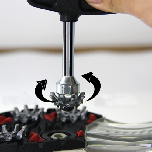 Durable Handheld Golf Shoes Cleat Wrench Remover 1