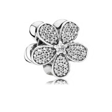 (SS469) "Girls' Charms: A Variety of Cute and Delicate Designs"