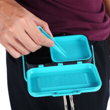 Angelwurmbox aus Kunststoff – Boilie-Halter mit Clip, kompakt & wasserdicht