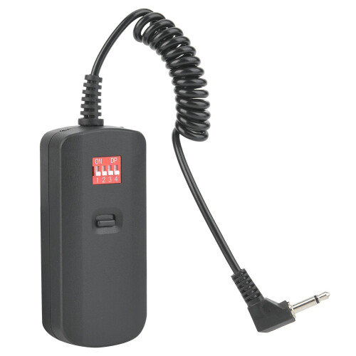 High-Speed DC-16 Flash Trigger with 30m Range for Flexible Shooting 2