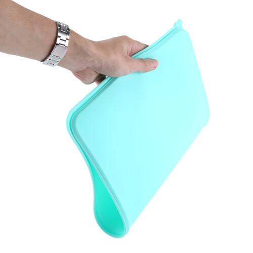 Cat Feeding Mat Silicone Easy Wipe Clean Dish Bowl 2