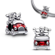 (A556) 2025 Marvel superhero charm series! With Deadpool, Wolverine, Captain America, Spider - Man, and Iron Man in cute styles, super charming