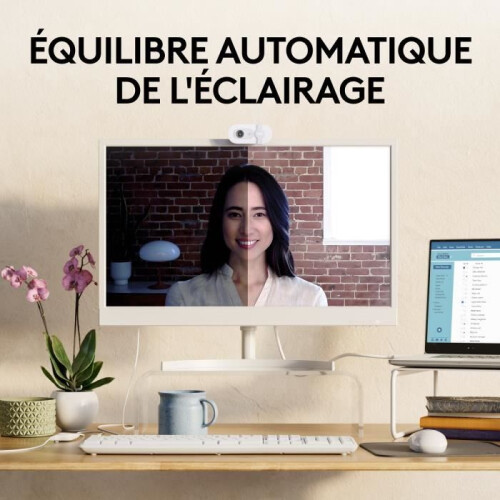 Logitech Webcam - Full HD 1080p - Logitech - Brio 100 - Microfone integrado - Branco 2