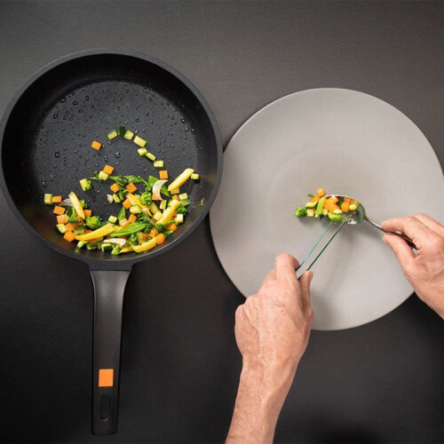 BRA Efficient frying pan Ø 20 cm TEFLON Black 2
