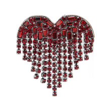 Heart Shaped Tassel Brooch Shiny Alloy Red
