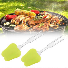 2kpl ruostumattomasta teräksestä valmistettu yhteensopiva haarukkagrilli BBQ vartaat kotiruoanlaitto hedelmävälipalat (vihreä) 1