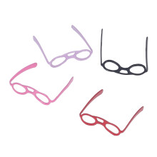 4 Stück 1:12 Puppenhaus Gläser Süßes Simuliertes DIY Miniatur Puppenbrille Dekorationszubehör Geschenk