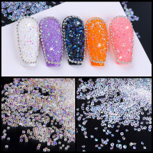 1 Flasche Nagelkunst-Mikroperlen, Edelsteine, Kristalle, Nagelglitter, Strasssteine für DIY-Dekoration, 3D-Nagelkunst Zubehör