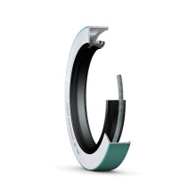 17523 Double Lip Oil Seal, 1.750 in Shaft, 2.750 in OD, 0.313 in Width, Nitrile Rubber (NBR), CRWA1 Design