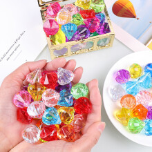 Giocattoli da tuffo per piscina per bambini 10 colori vivaci con un forziere del tesoro sott'acqua Gioco & Divertimento