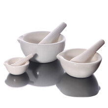 Lab Ceramic Mortar and Pestle Set, 2pcs White Mixing Grinding Bowls, 13cm Size, Durable Laboratory Essential
