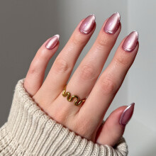 Glamnetic Press On Nails - Mertini | Unhas postias curtas amndoa rosa olho de gato com detalhes em folha de ouro em relevo Unhas de vero de qu