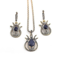Vintage Alloy Diamond Necklace Drop Shaped Stone Earrings Set Of Three