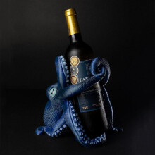 Bordeaux The octopus wine holder