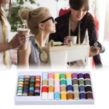 Hilo de costura multicolor de 60 colores 2.1x26.4x12.9cm