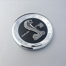 (Shelby GT500)Stemma coperchio bagagliaio posteriore Mustang tappo gas logo Ford anniversario cromato 59"