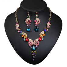Luxury Women Rhinestone Pendant Chain Necklace Stud Earrings Wedding Jewelry Set