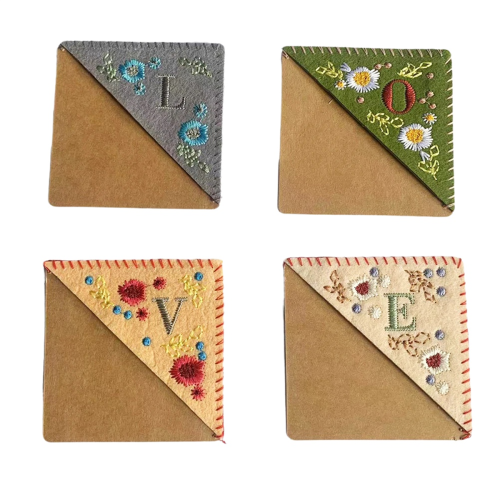 Buchstaben Elegantes personalisiertes handgesticktes Ecklesezeichen