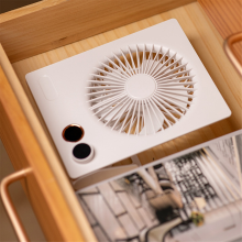 Kleiner Schreibtischventilator Leiser Tisch USB Wiederaufladbare Kühlung Leistungsstarker Wind Offi