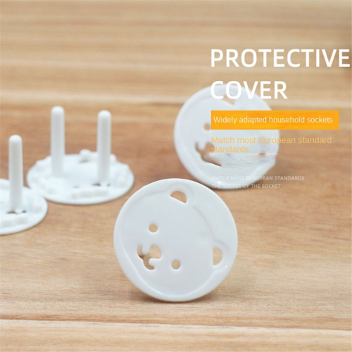 100Pcs Bear EU Power Socket Electrical Outlet Baby Child Safety Guard