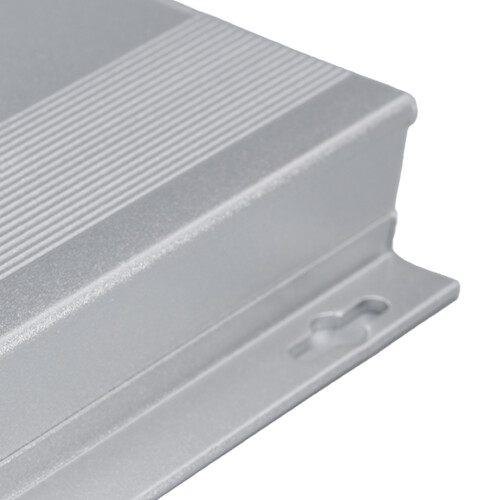Caja de aluminio plateado mate 27x131x130mm 2